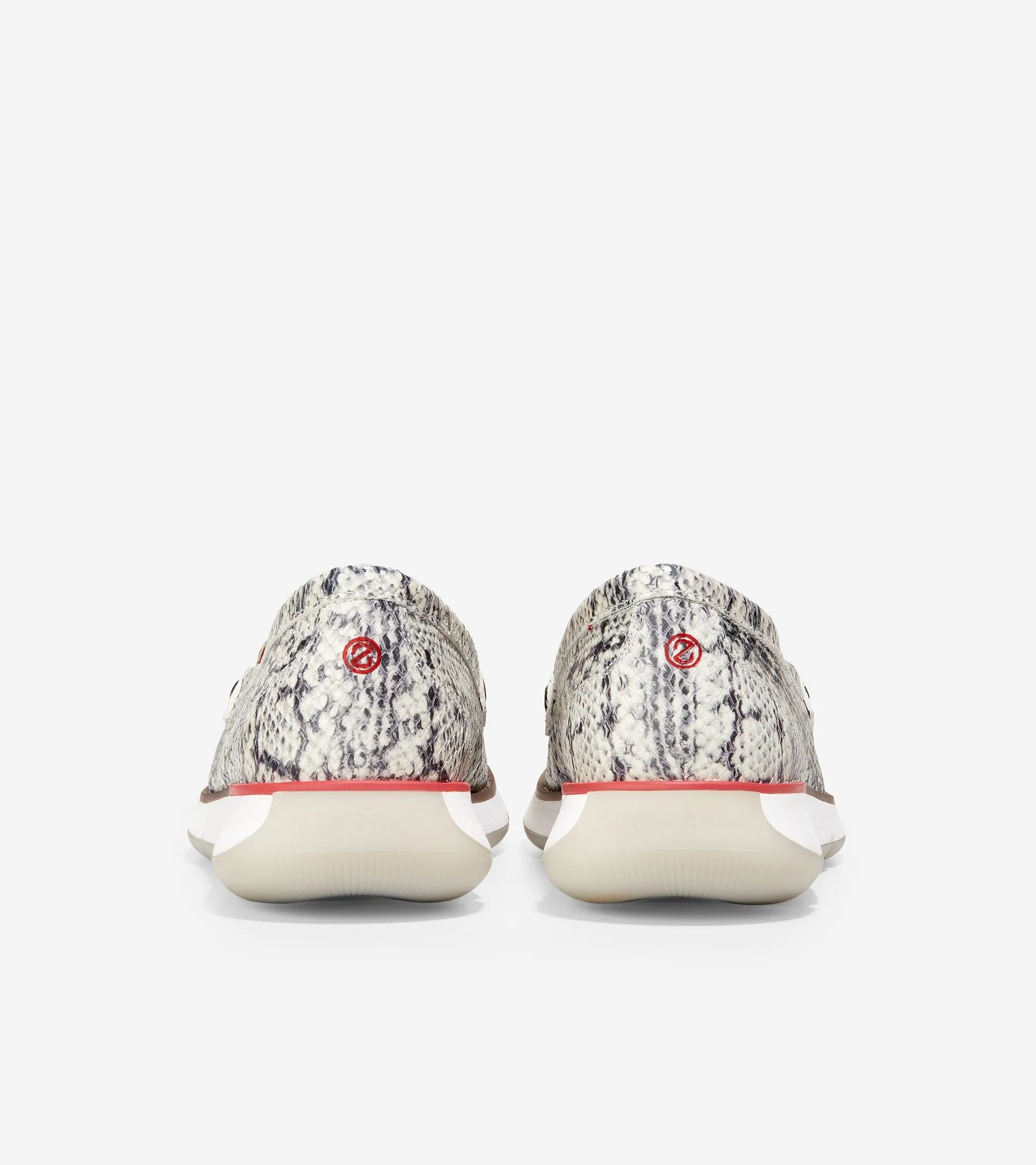 4.ZERØGRAND Loafer