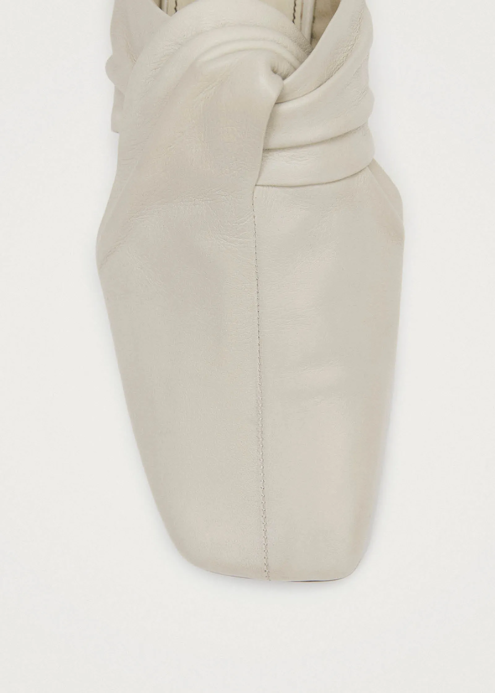 Blau Cream Leather Mules
