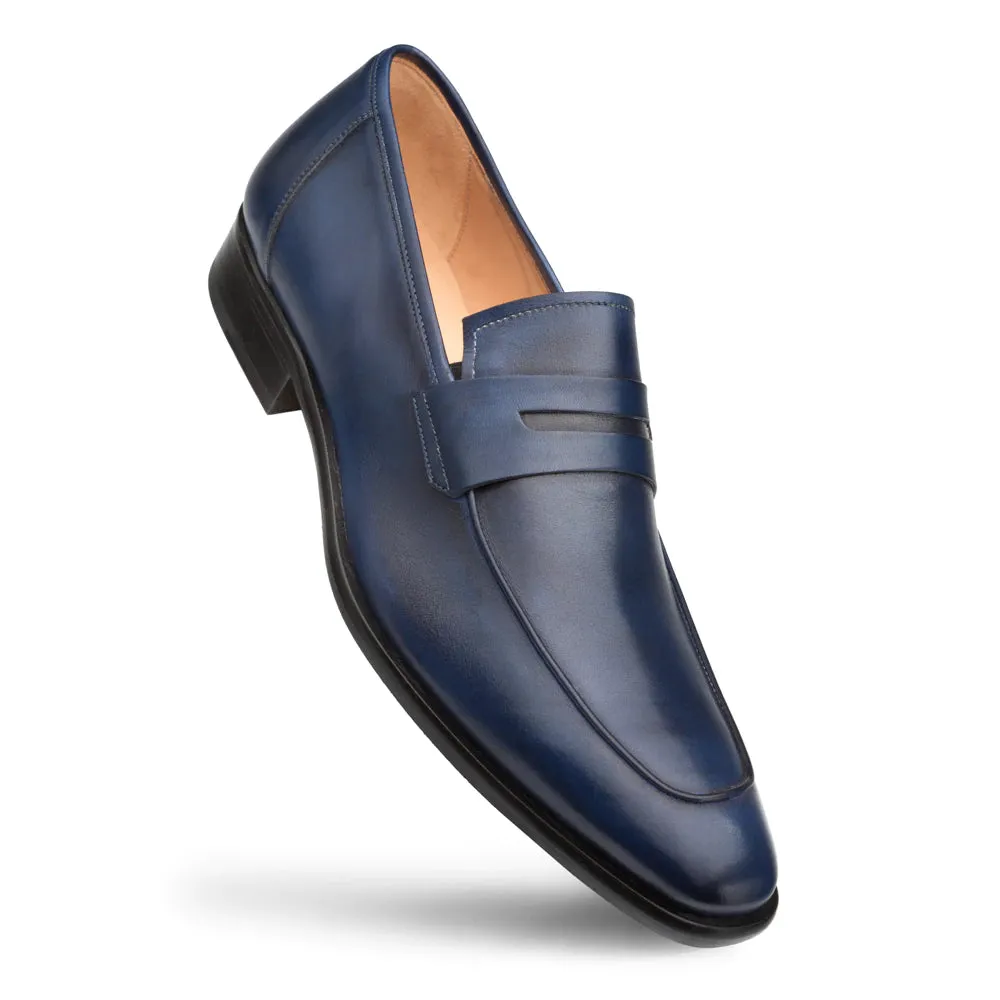 CALFSKIN PENNY LOAFER Style #: E20243 I Mezlan