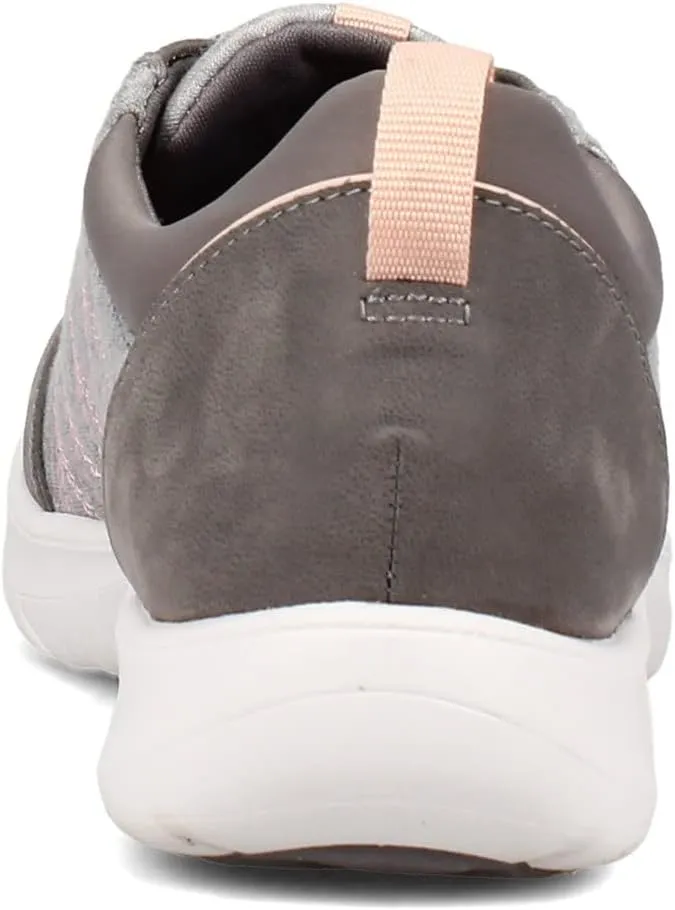 Clarks Women's Adella Holly Sneaker