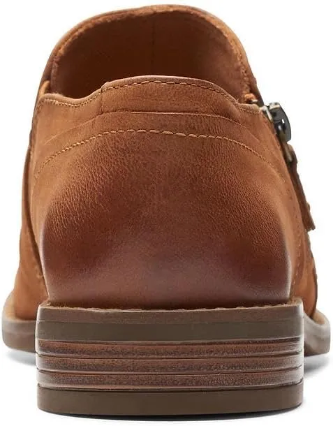 Clarks Women's Camzin Pace Oxford