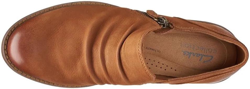 Clarks Women's Camzin Pace Oxford