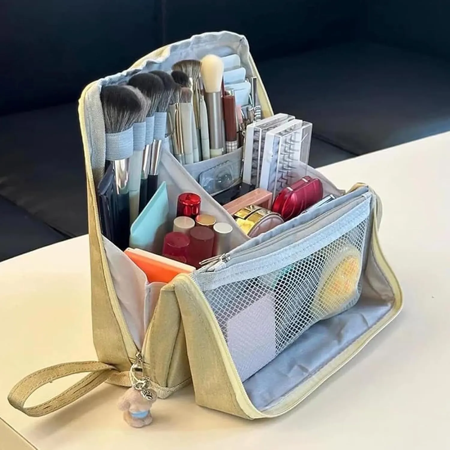 Doresty Makeup Bag, Multi-Purpose Large Capacity Oxford Cloth Standing Makeup Bag, Parallel Traveler Make-up Bags Fold Down, Toiletry Bags with Compartments for Traveling Women (D1)