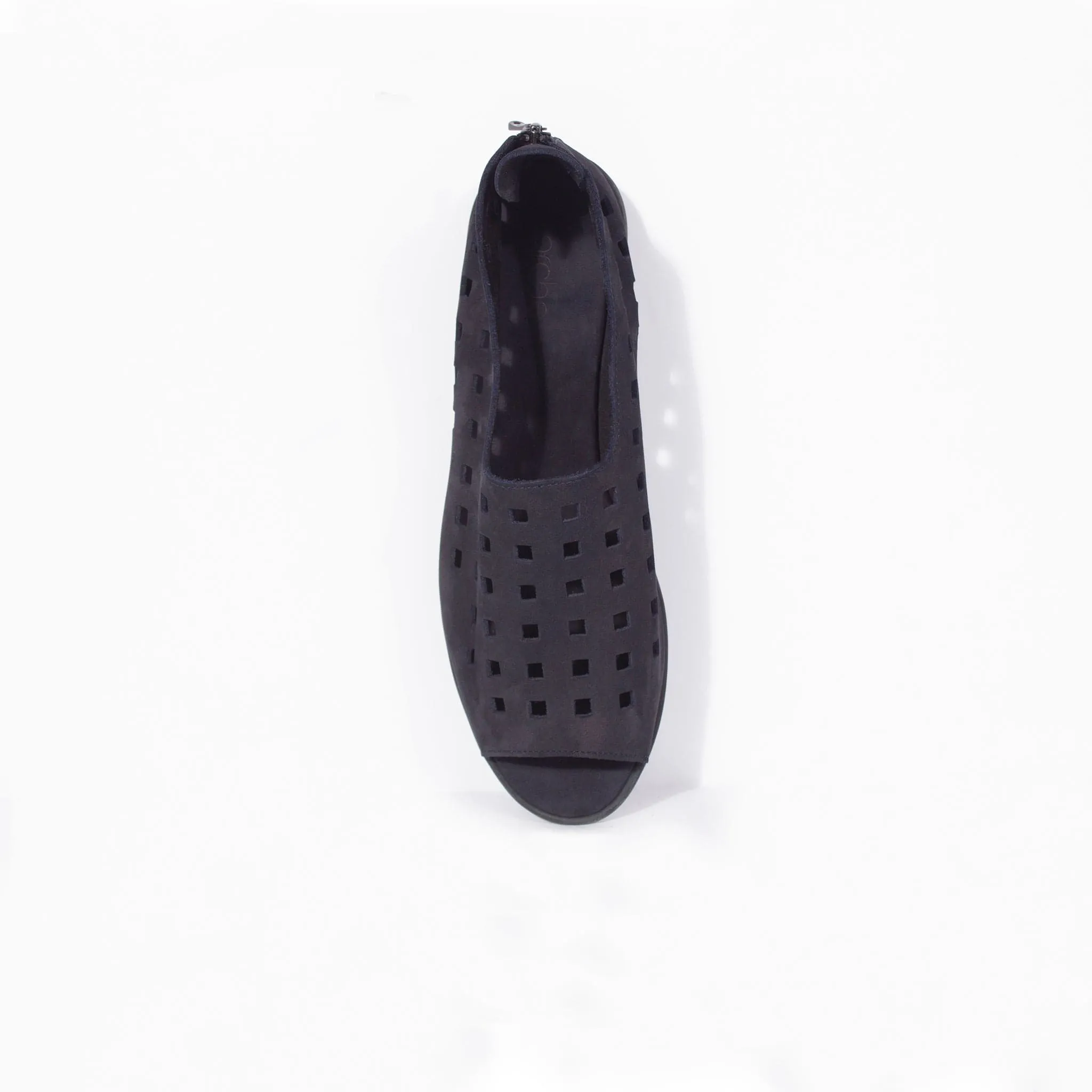 DRICK Navy Nubuck