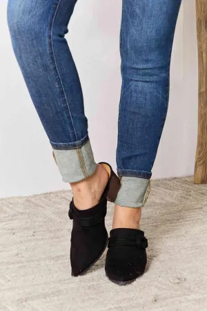 East Lion Corp Braided Trim Womens Black Mules