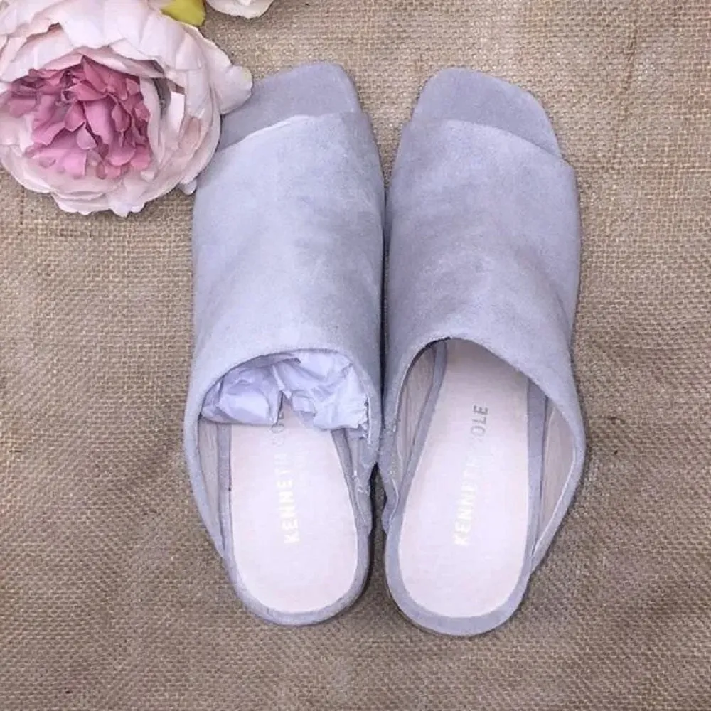 Kenneth Cole Grey Suede mules 5.5M