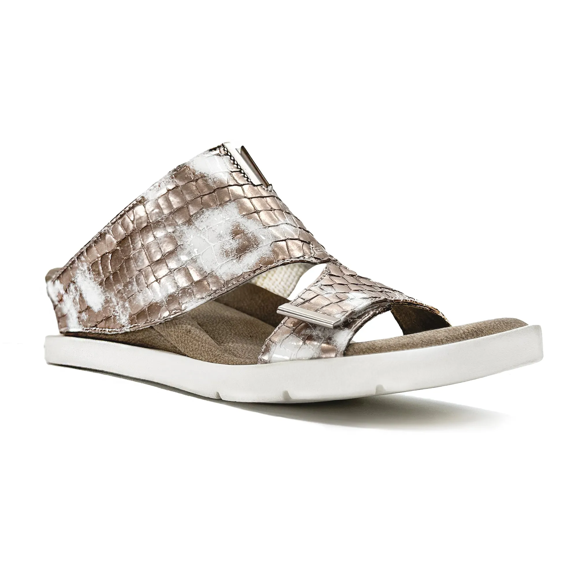 Kleo 5 - White-Rose flips to White