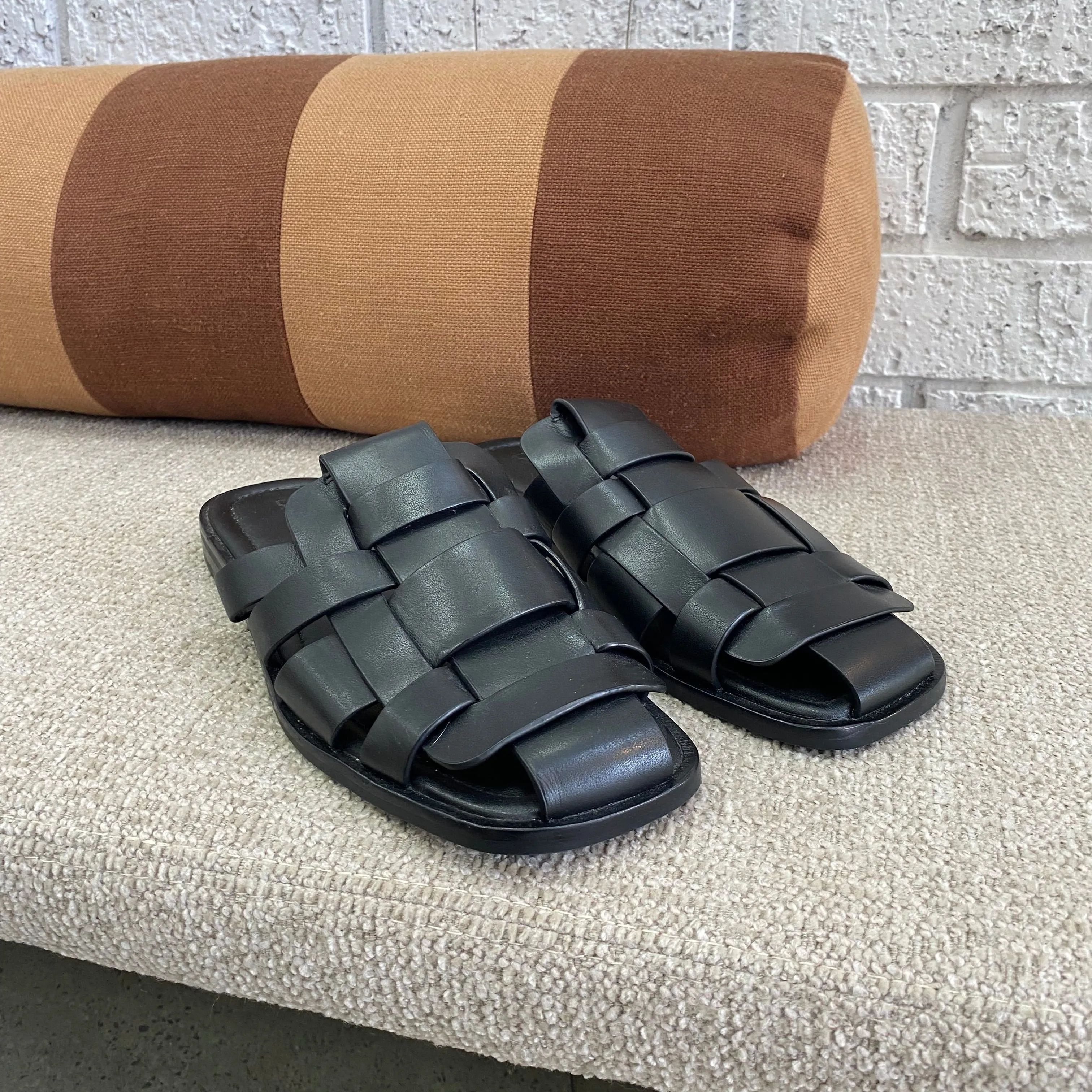 La Tribe Leather Fisherman Mule - Size 41