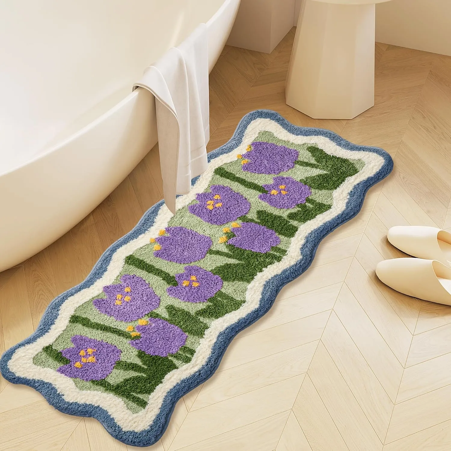 Long Bathroom Runner Rug,30’’X48’’Scalloped Purple Floral Washable Bath Mat， Absorbent Tufted Aesthetic Rugs for Bedroom,Living Room，Kitchen, Floor Mat,Decor