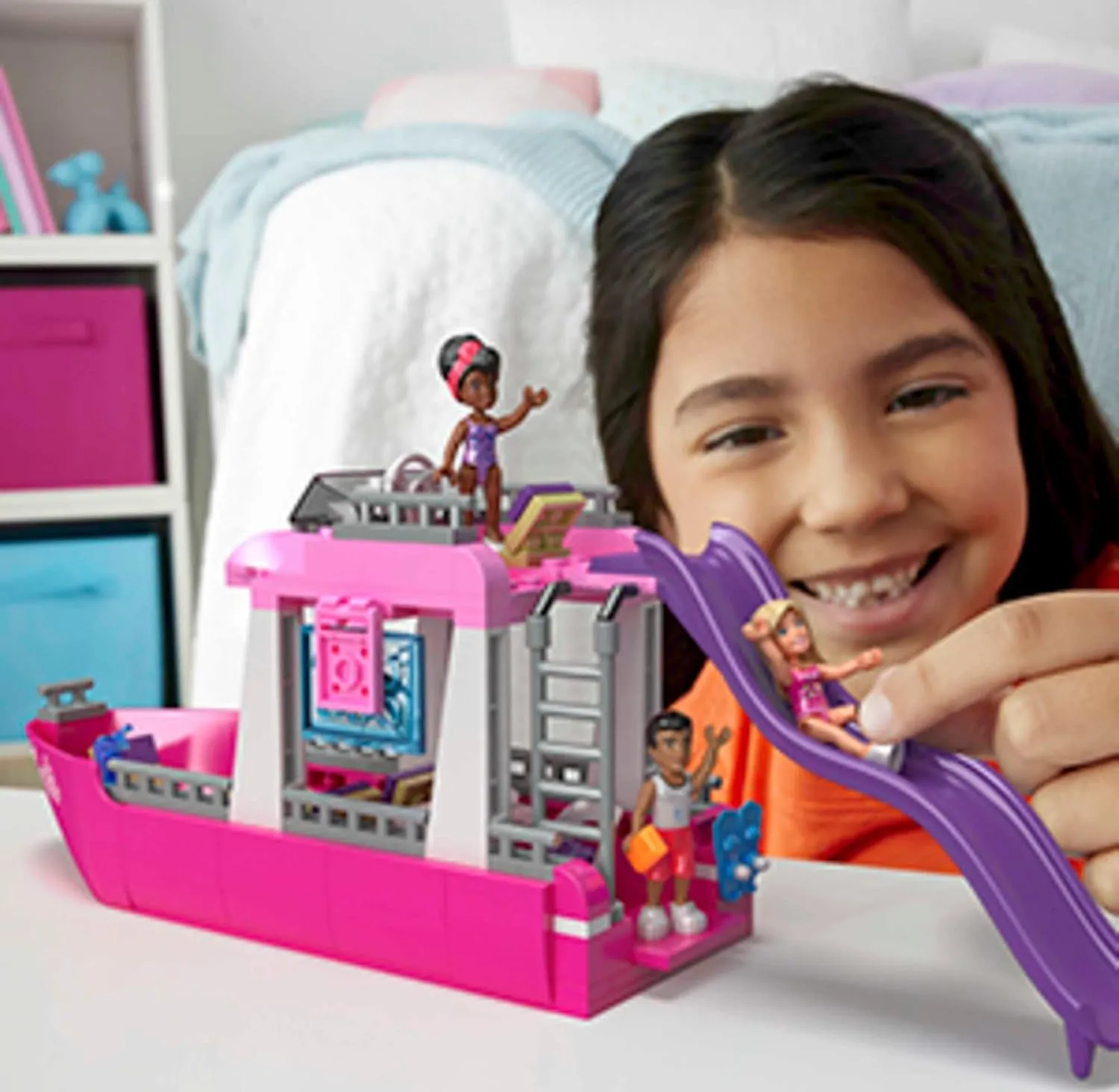 MEGA Barbie Kids Building Toy Set, Malibu Dream Boat with 317 Pieces, 2 Micro-Dolls and Accessories, Pink, Ages 6  Years