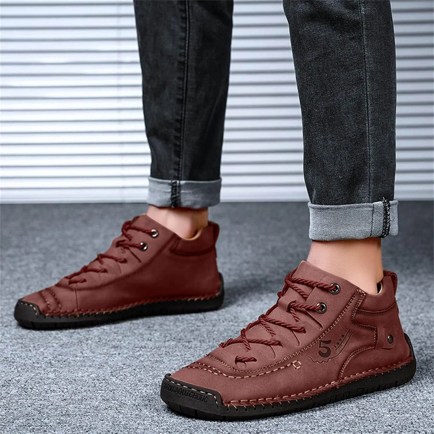 Men Shoes Dress Leather Soles Fashion Summer and Autumn Men Leather Shoes Flat Soft Bottom Comfortable Mid Top Lace Up Casual Men Leather Chukka Boot