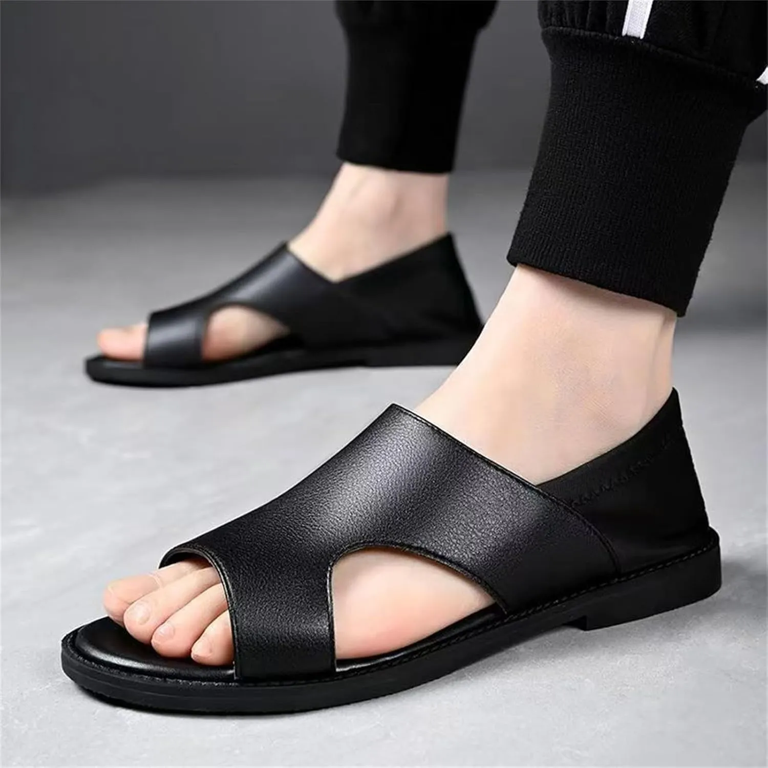 Men's Leather Cutout Water Shoes Slip On Flat Comfortable Open Toe Outdoor Casual Beach Light Weight Fisherman Sandals
