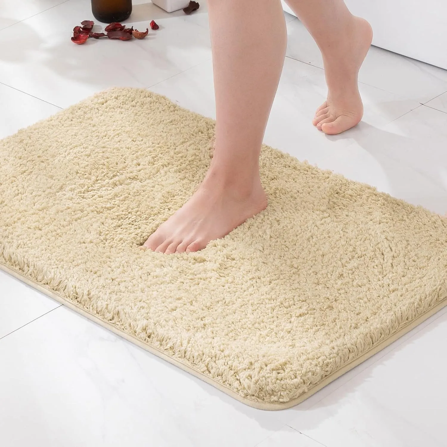 MIULEE Non Slip Small Bathroom Rug Bath Mats for Bathroom(16x24,Camel) Absorbent Thick Soft Microfiber Bathroom Mat Machine Washable Bath Rug Plush Carpet for Tub Shower