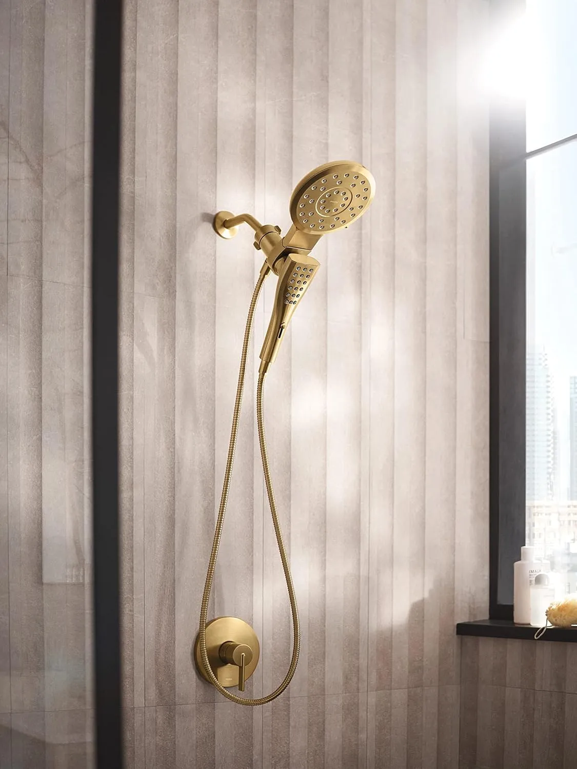 Moen 220C3BG Verso Eight-Function 7 Round Shower Spray Head with Handshower, 72-Inch Hose, Brushed Gold