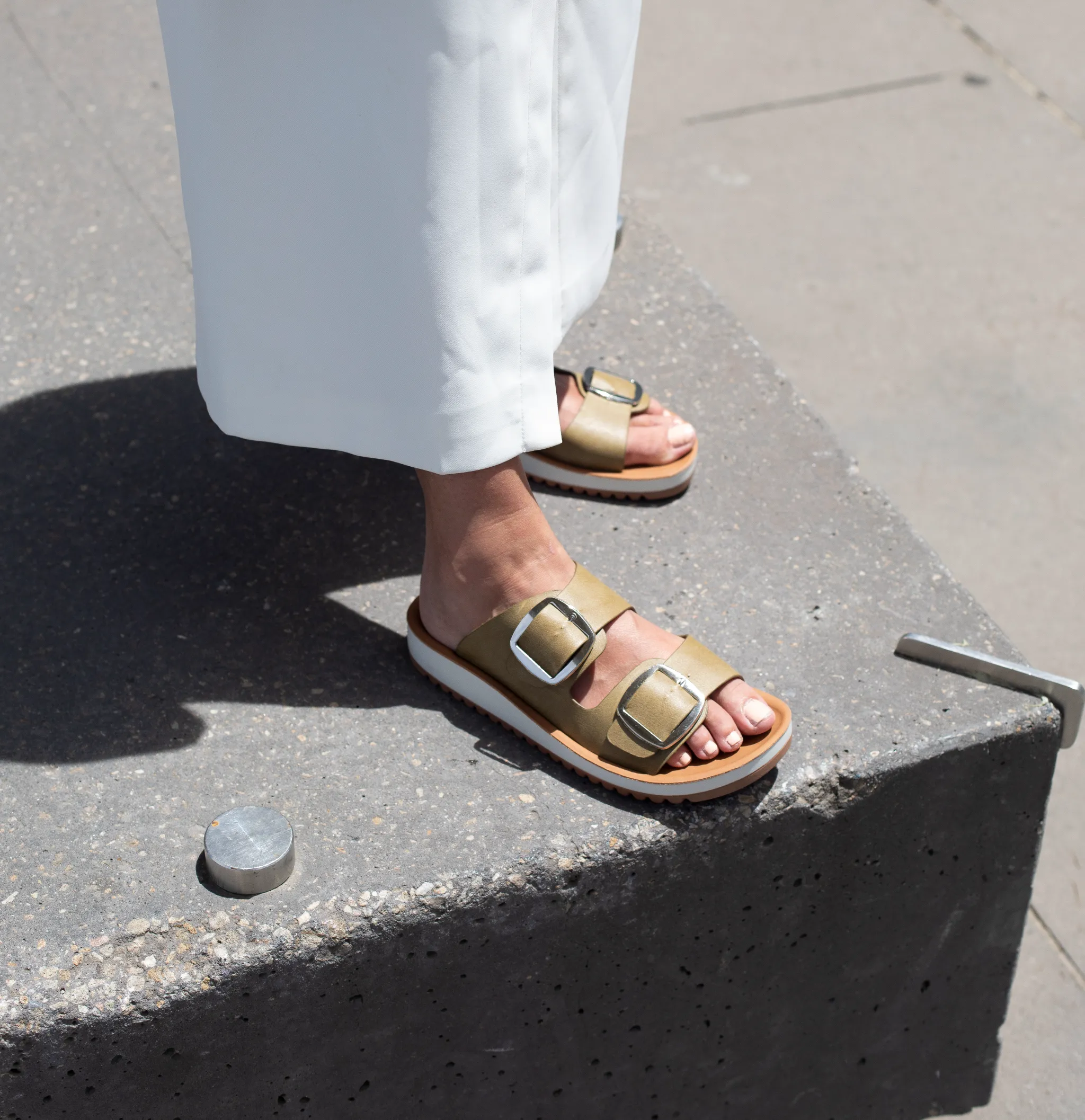 NAARA SLIDE SANDALS