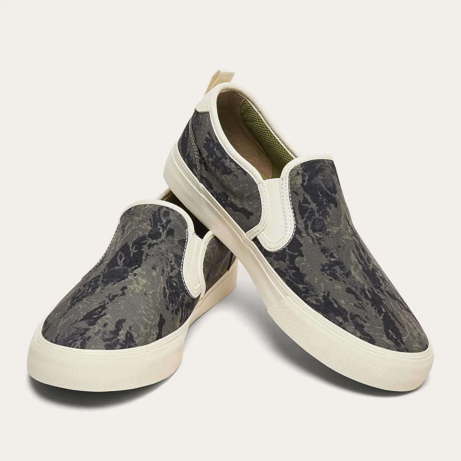 Oakley Men's Banks Slip-on Canvas Sneaker