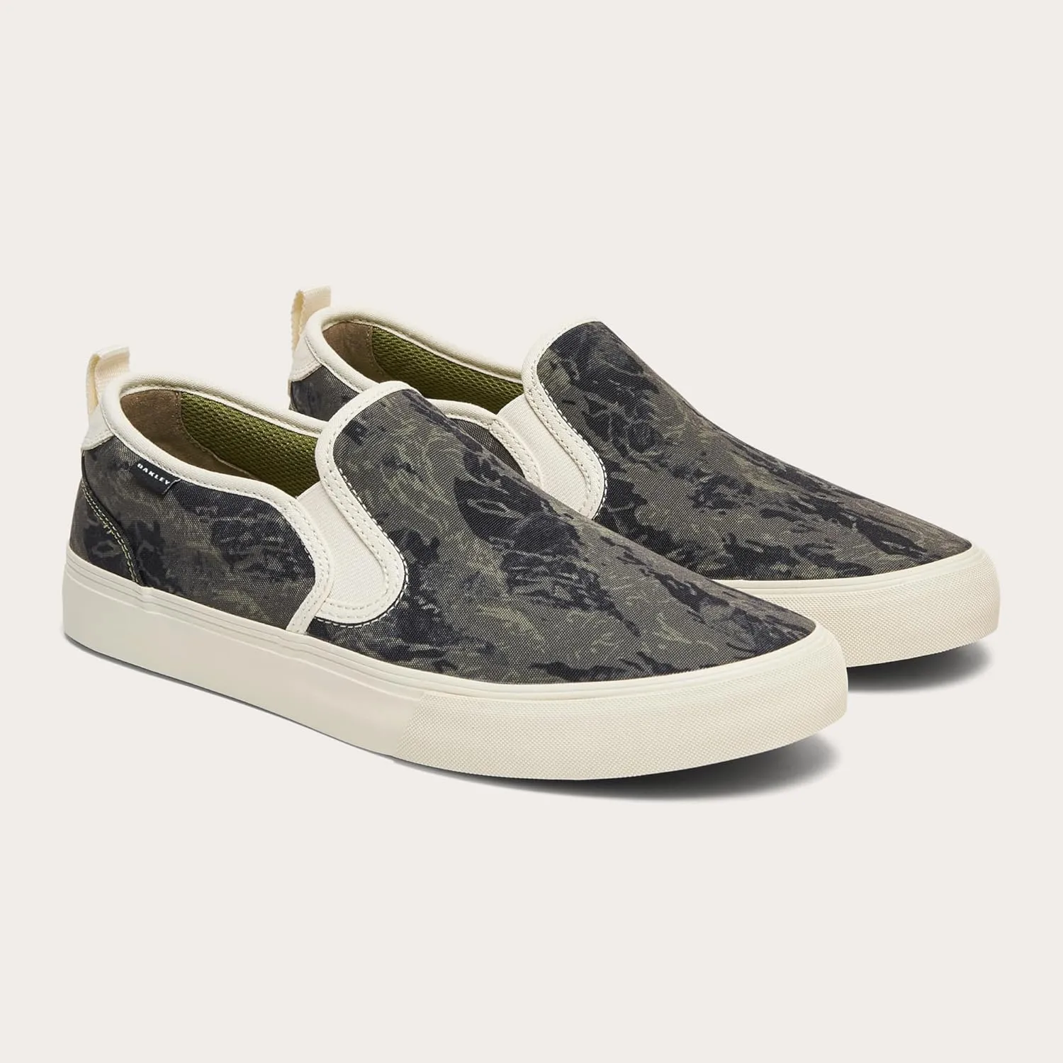 Oakley Men's Banks Slip-on Canvas Sneaker