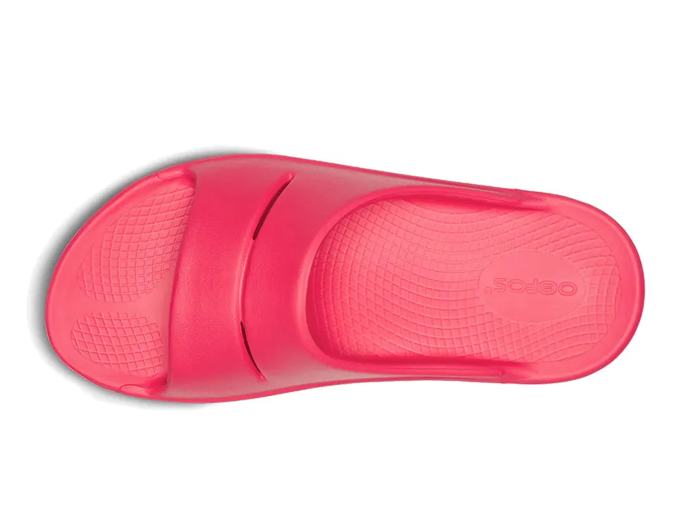 OOfos OOahh Neon Berry Recovery Slides