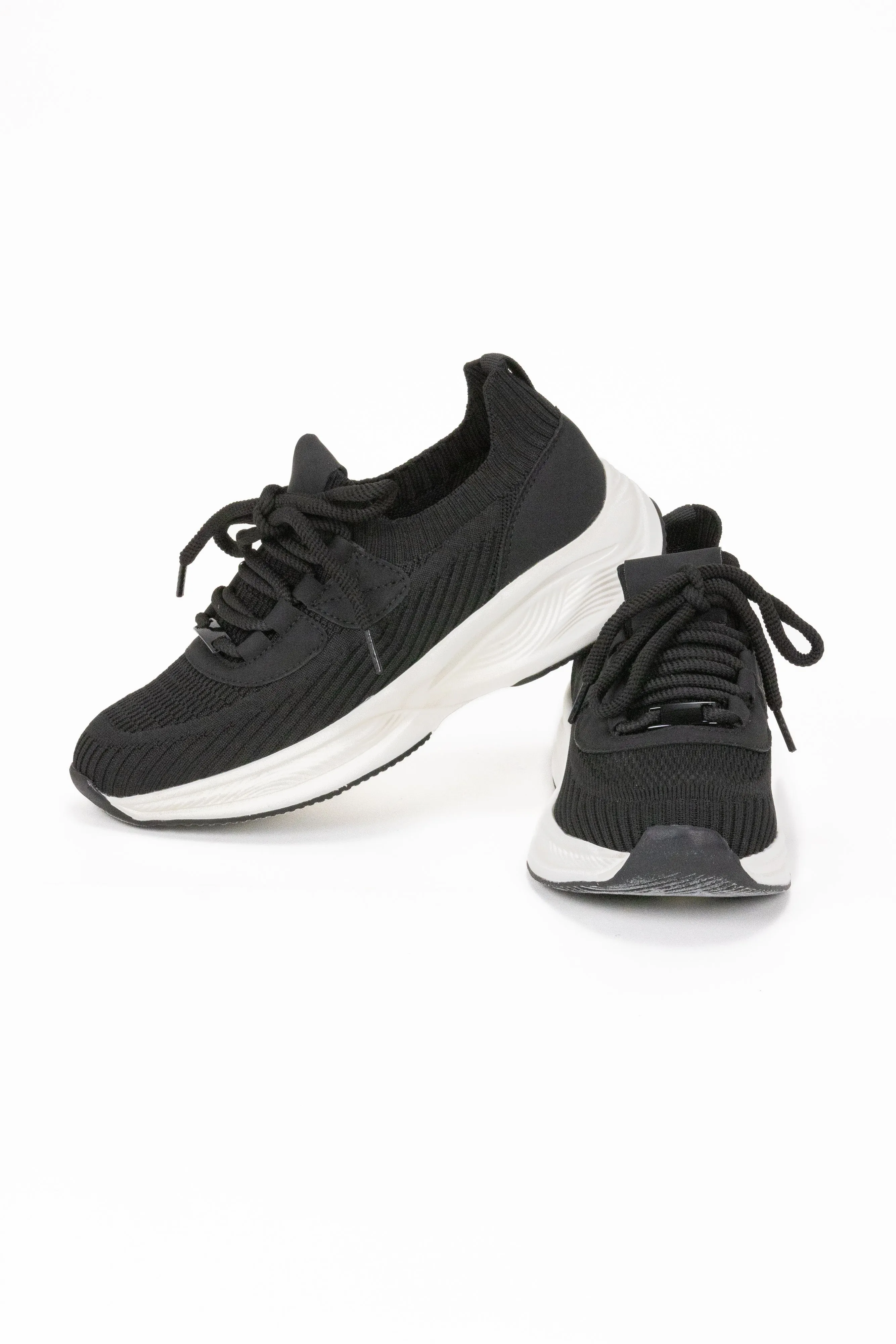 Outwoods Stride Women's Lace Up Knit Sneaker