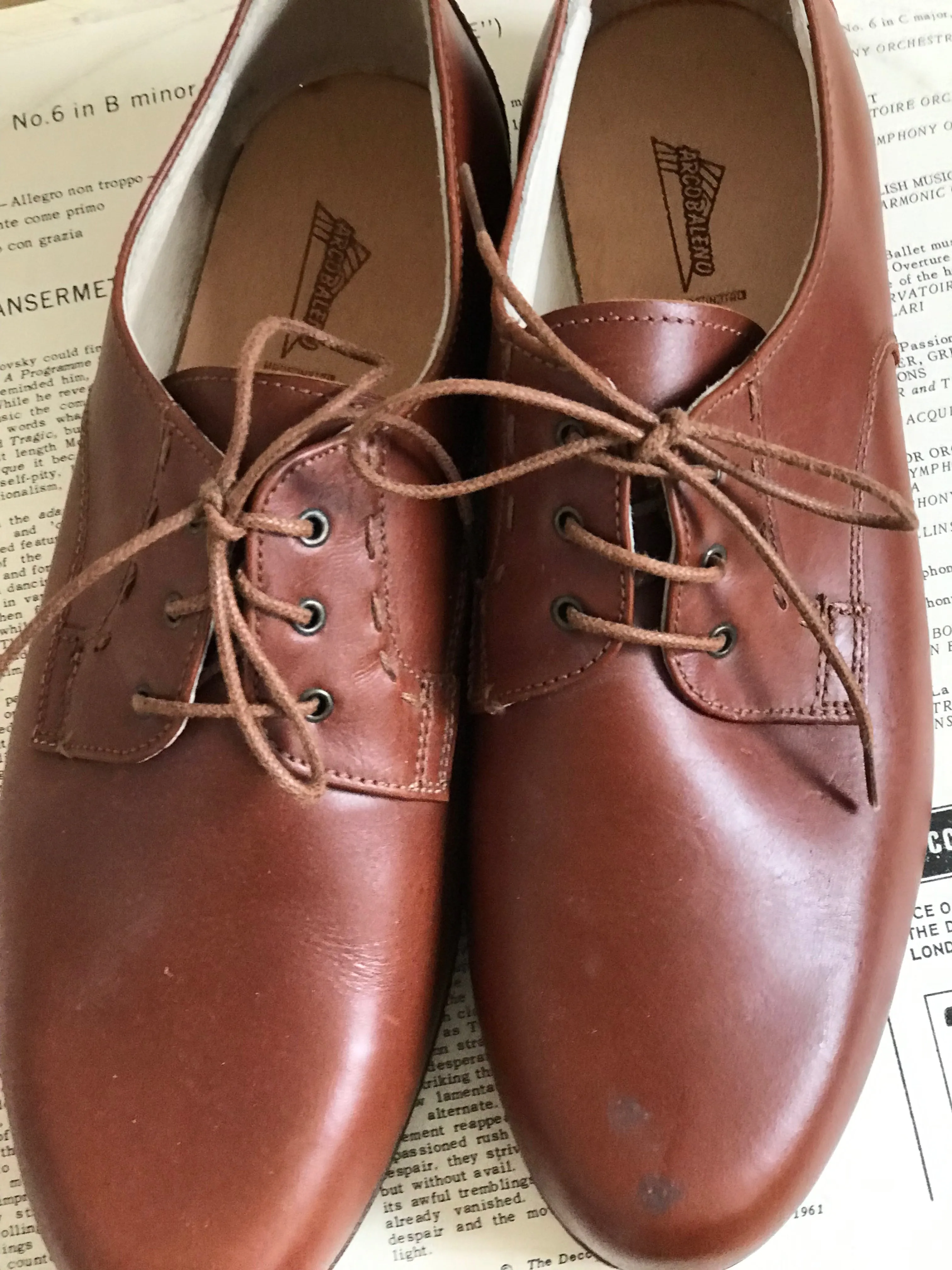oxford lace up shoes