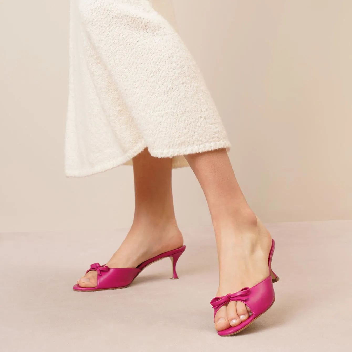 Pertinanu 50 dark pink leather mules