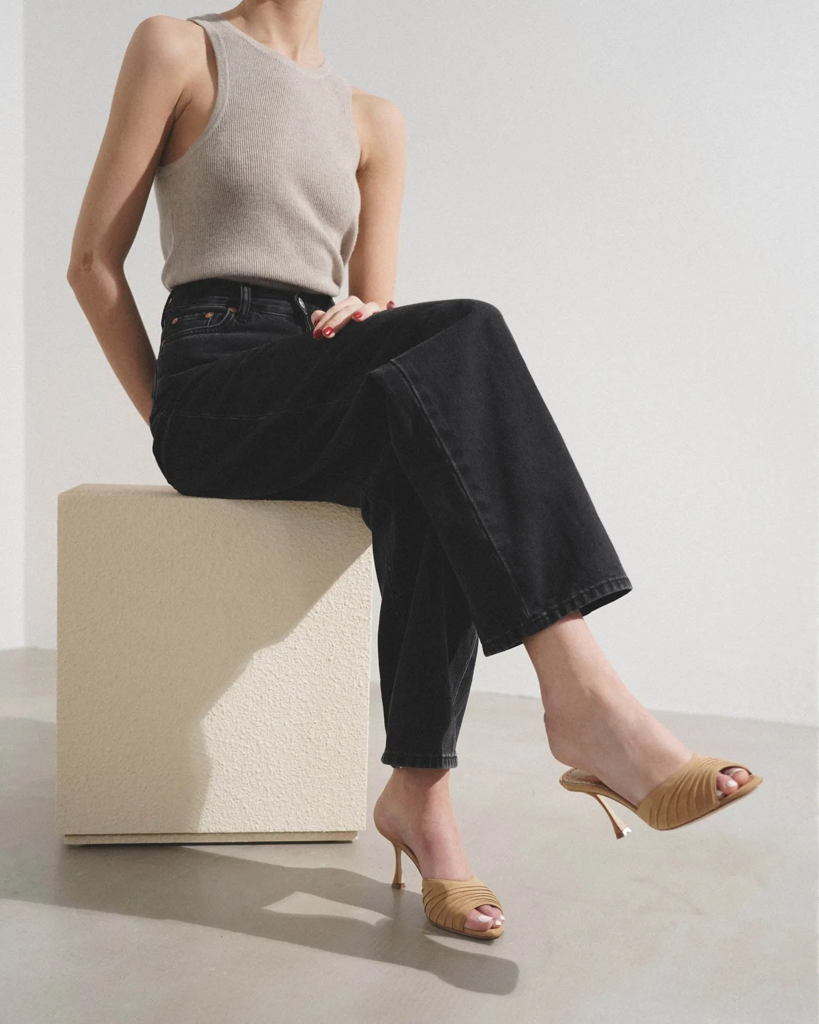 Pirua 70 beige suede mules