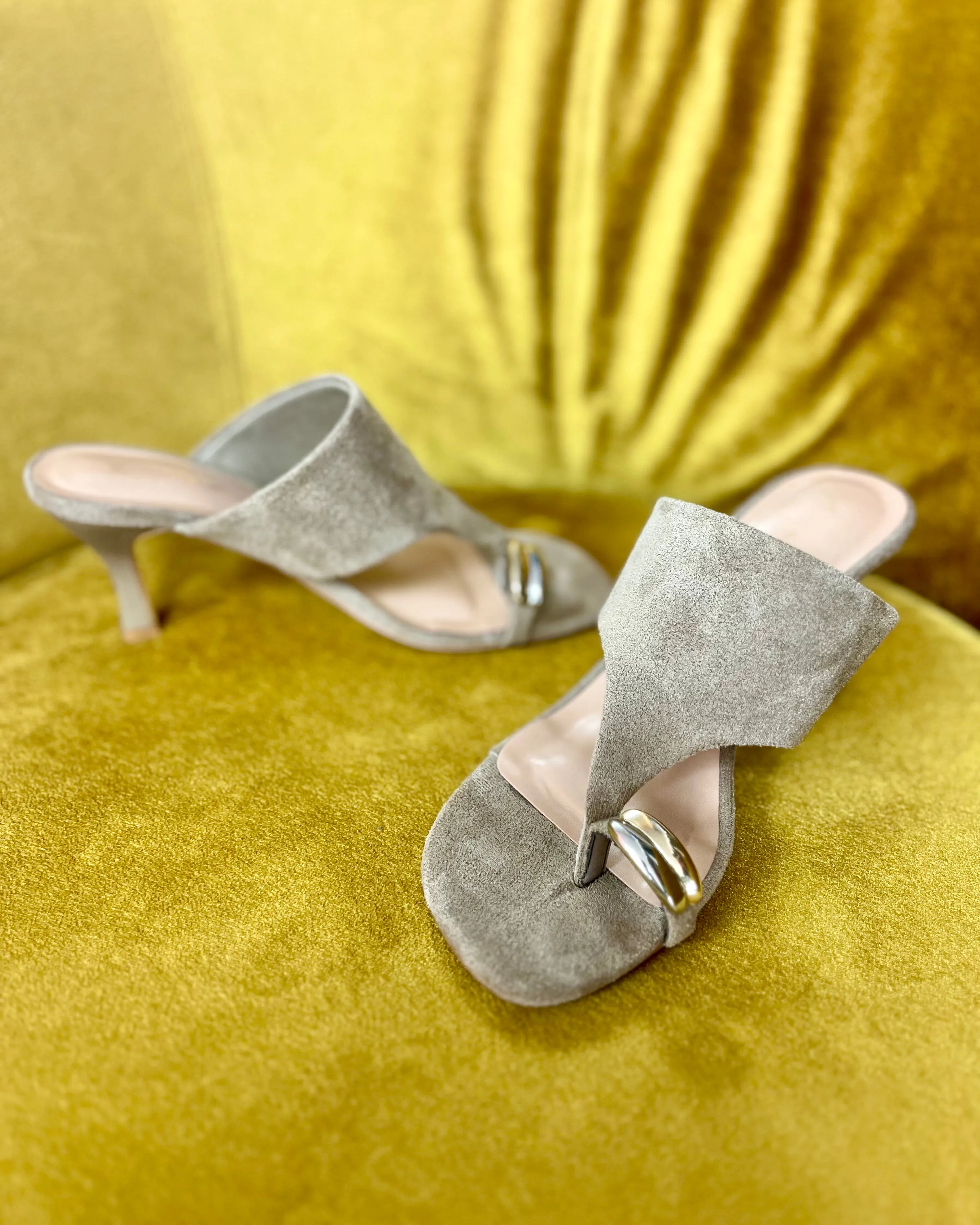 Tilly Toe Ring Mule