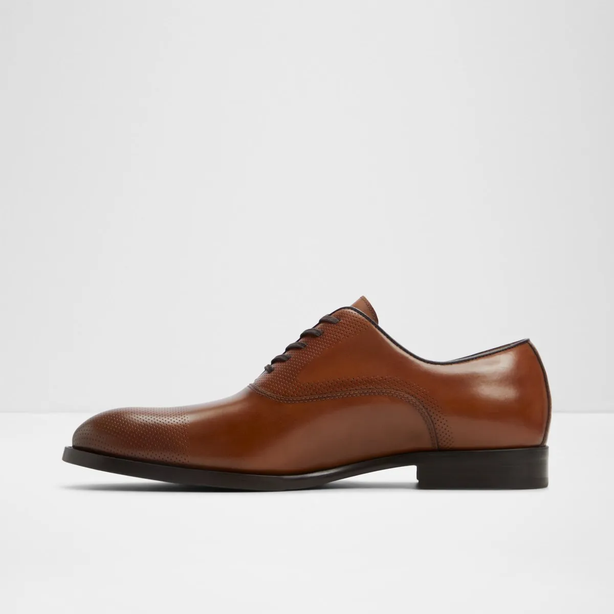 Toledo Lace-Up Shoes
