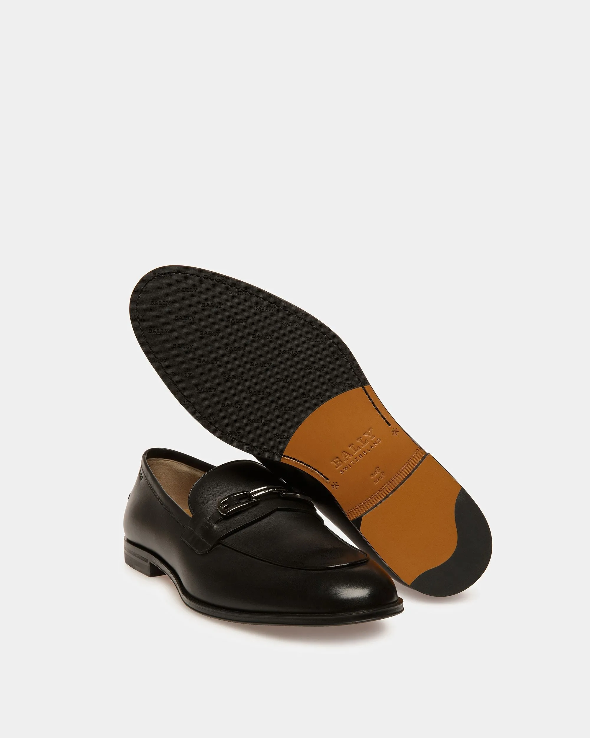 Westro Leather Loafers In Black