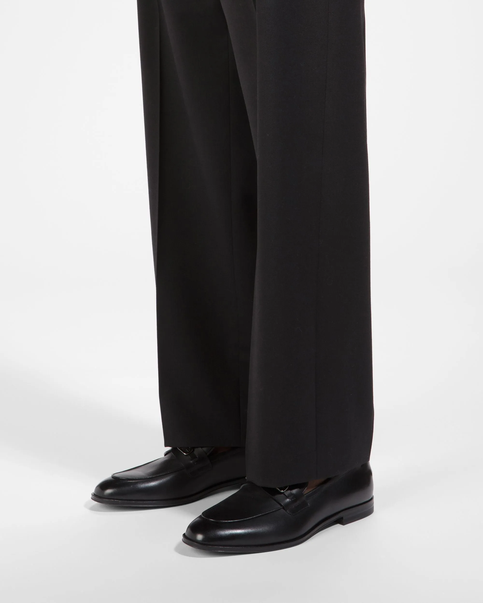 Westro Leather Loafers In Black