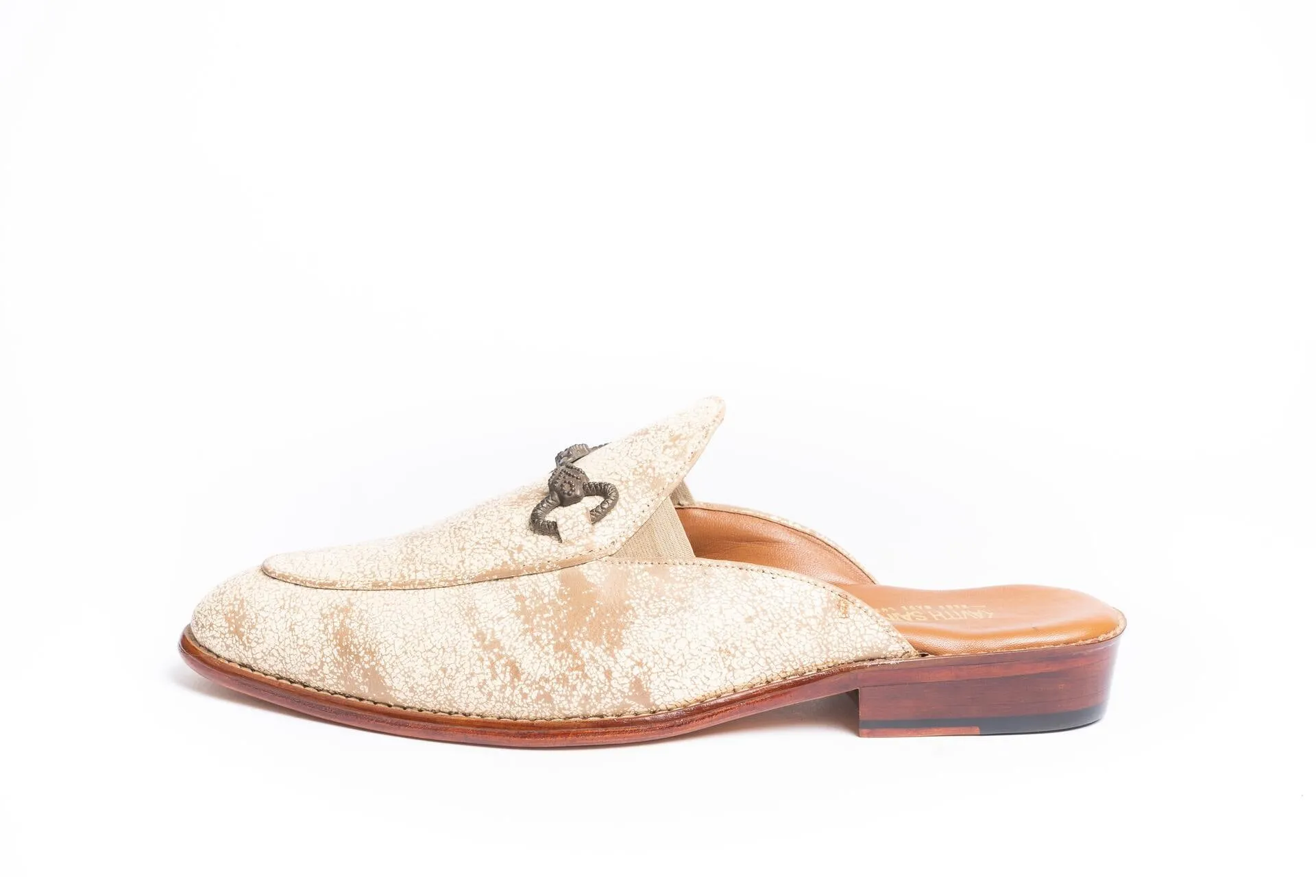 WHITE DISTRESSED MULES