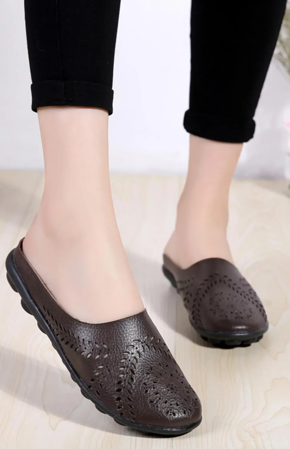 Women's Floral Casual Fashion Flat Mules Hollowed Out