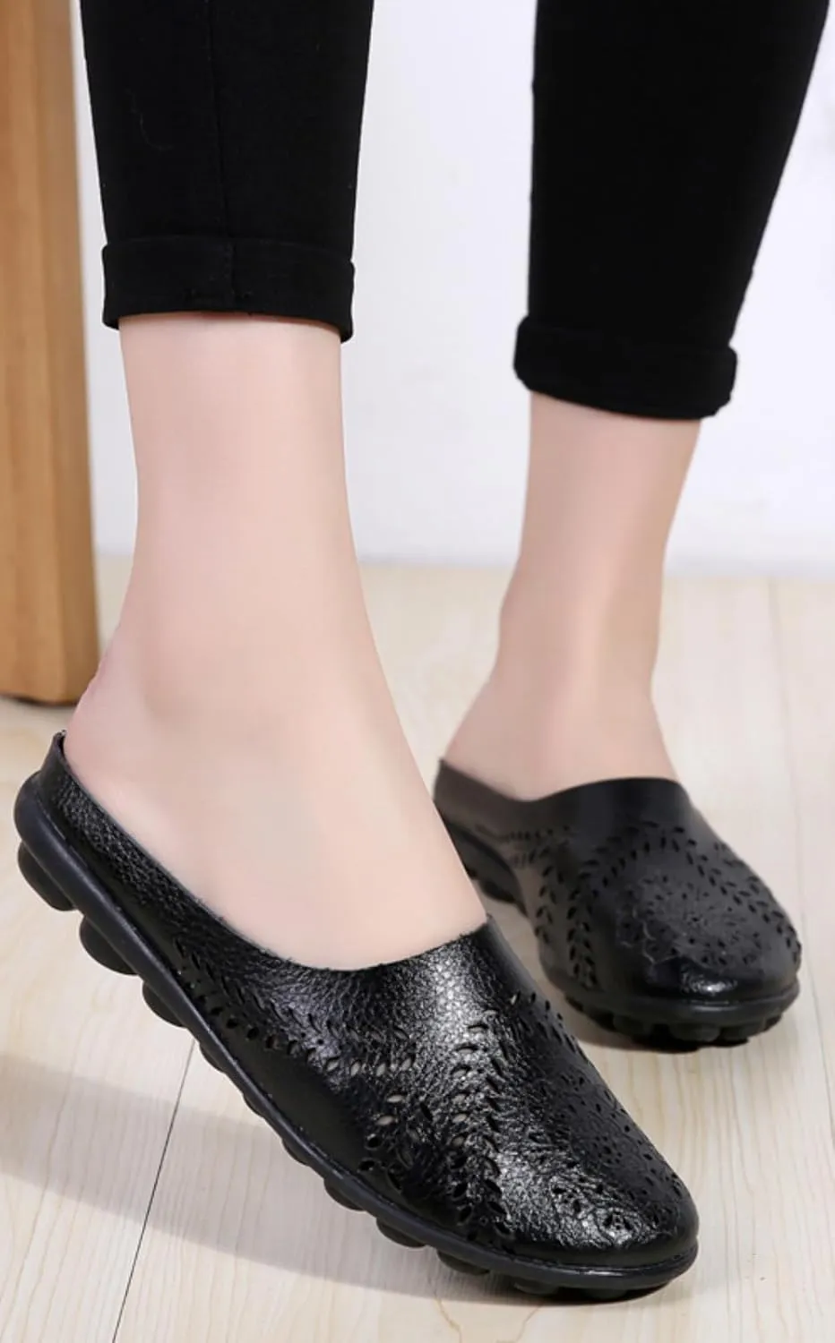 Women's Floral Casual Fashion Flat Mules Hollowed Out