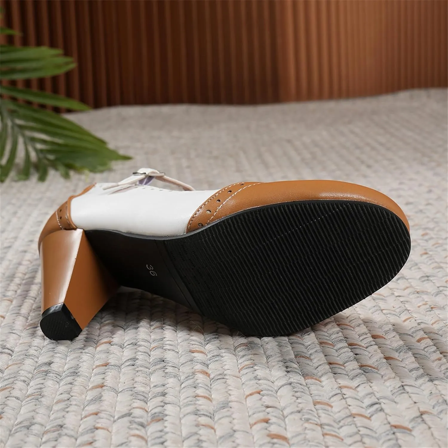 Women's Mary Jane Oxford Two Tone Pumps Vintage Round Closed with Ankle Strap Cute Low Kitten Heels Classic Cut-Out Tango Party Office Lady Pumps Dress Shoe