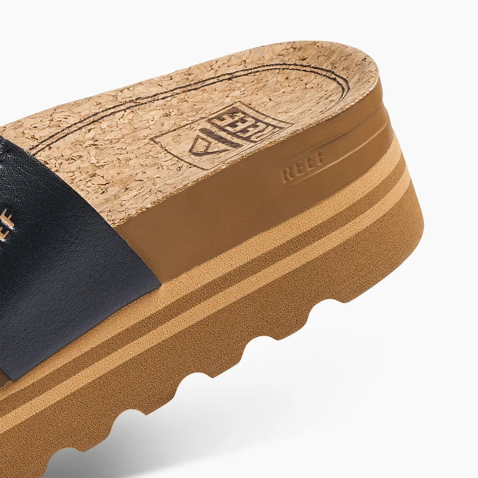 Women's Reef Cushion Vista Hi Sandals